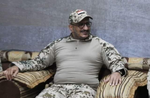 مسؤول عسكري يكشف اختراق طارق عفاش لـ 