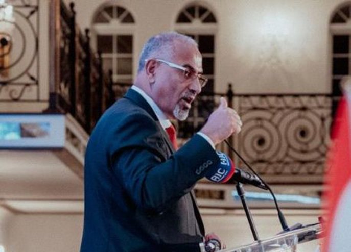 السعودية تطيح بالزبيدي (اعلان)