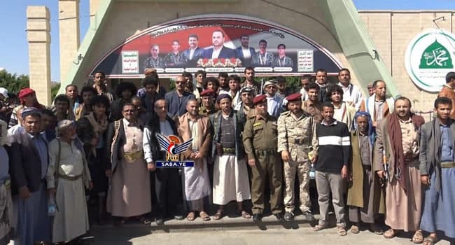صنعاء تستقبل خائنين جدد للشرعية والتحالف (صور)