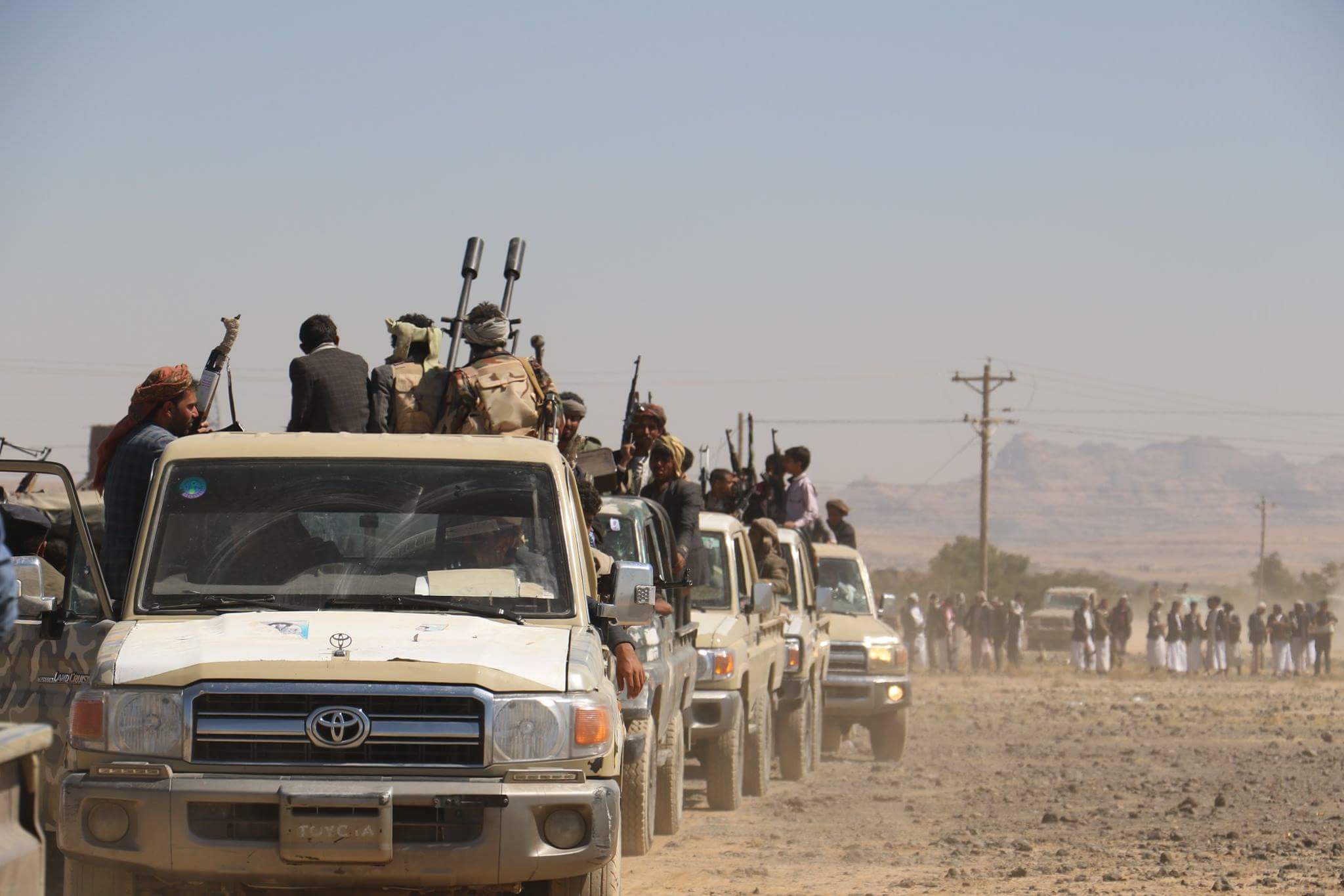 قبائل عمران تبدأ الزحف باتجاه محافظة جنوبية (صور)