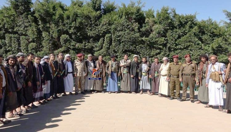 التحالف يدفع مزيدا من ضباط الجيش للانضمام للحوثيين