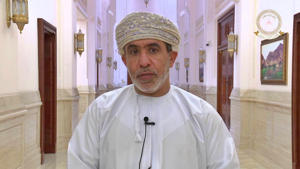 سياسي عماني يكشف نقاط رؤية جديدة للسلام باليمن