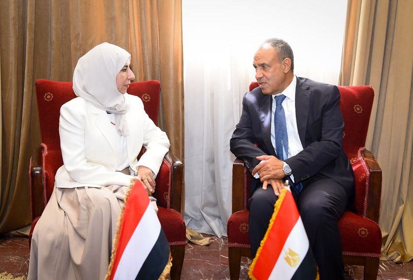 مصر تبلغ الشرعية قرارها