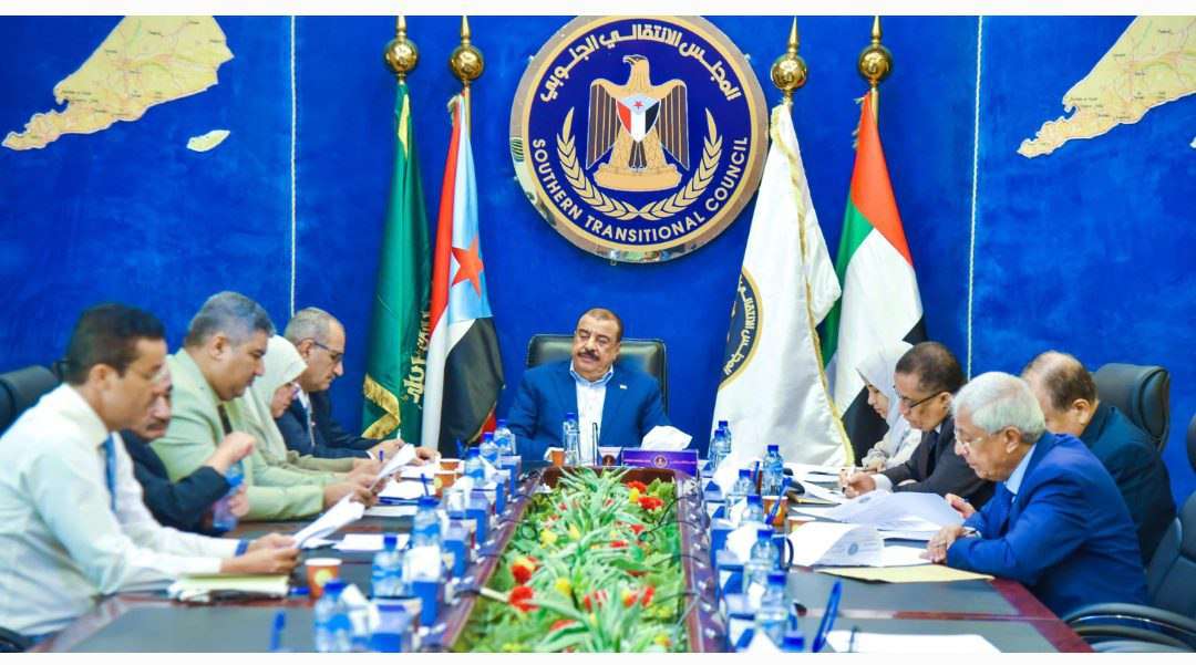 "درع الوطن" ترغم "الانتقالي" على قبول الوحدة بشرط (وثيقة)