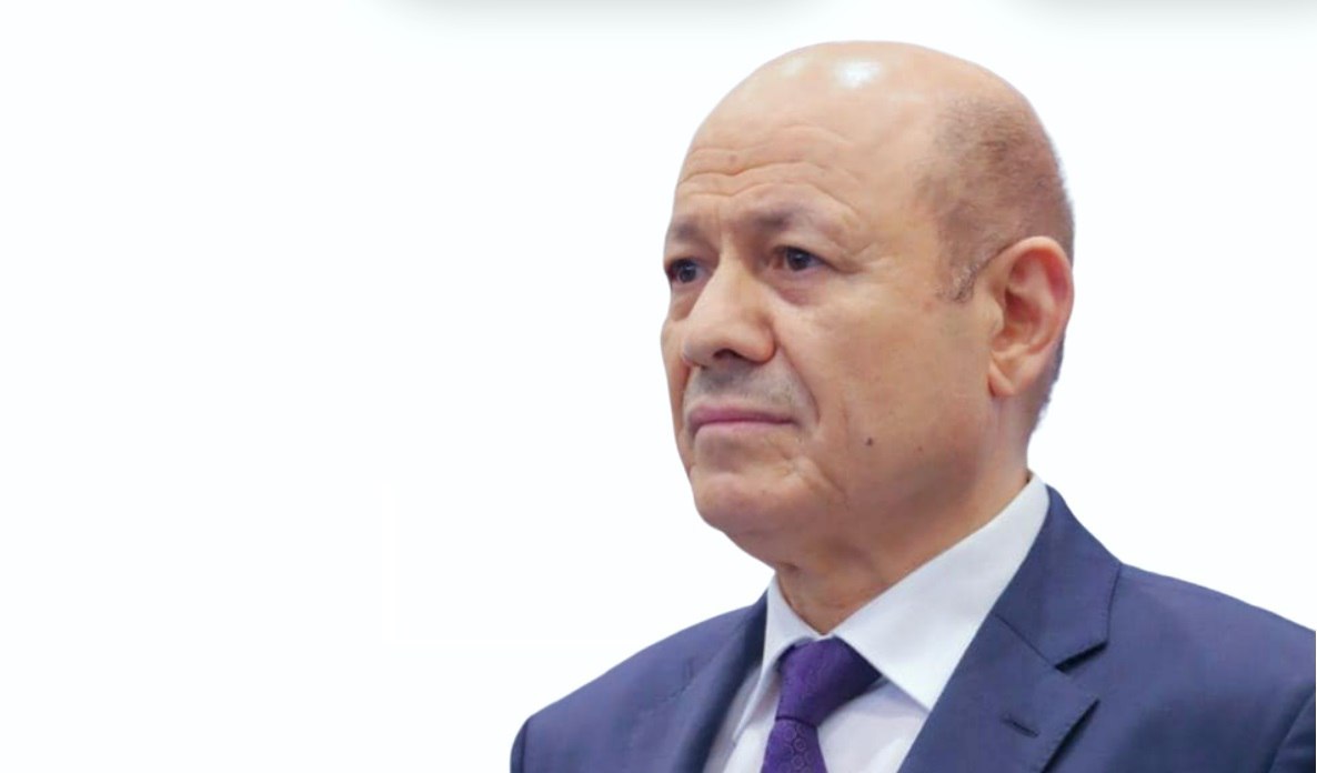 صحفي يمني يضع الرئيس العليمي في موقف محرج بكشفه أخطر أسراره