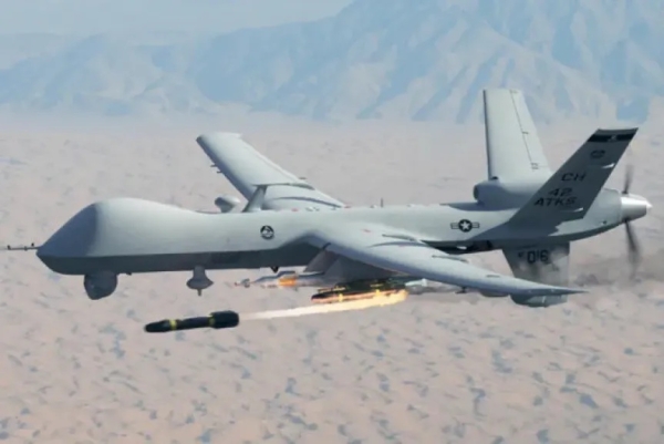 غارة امريكية تغتال قياديا (صور)