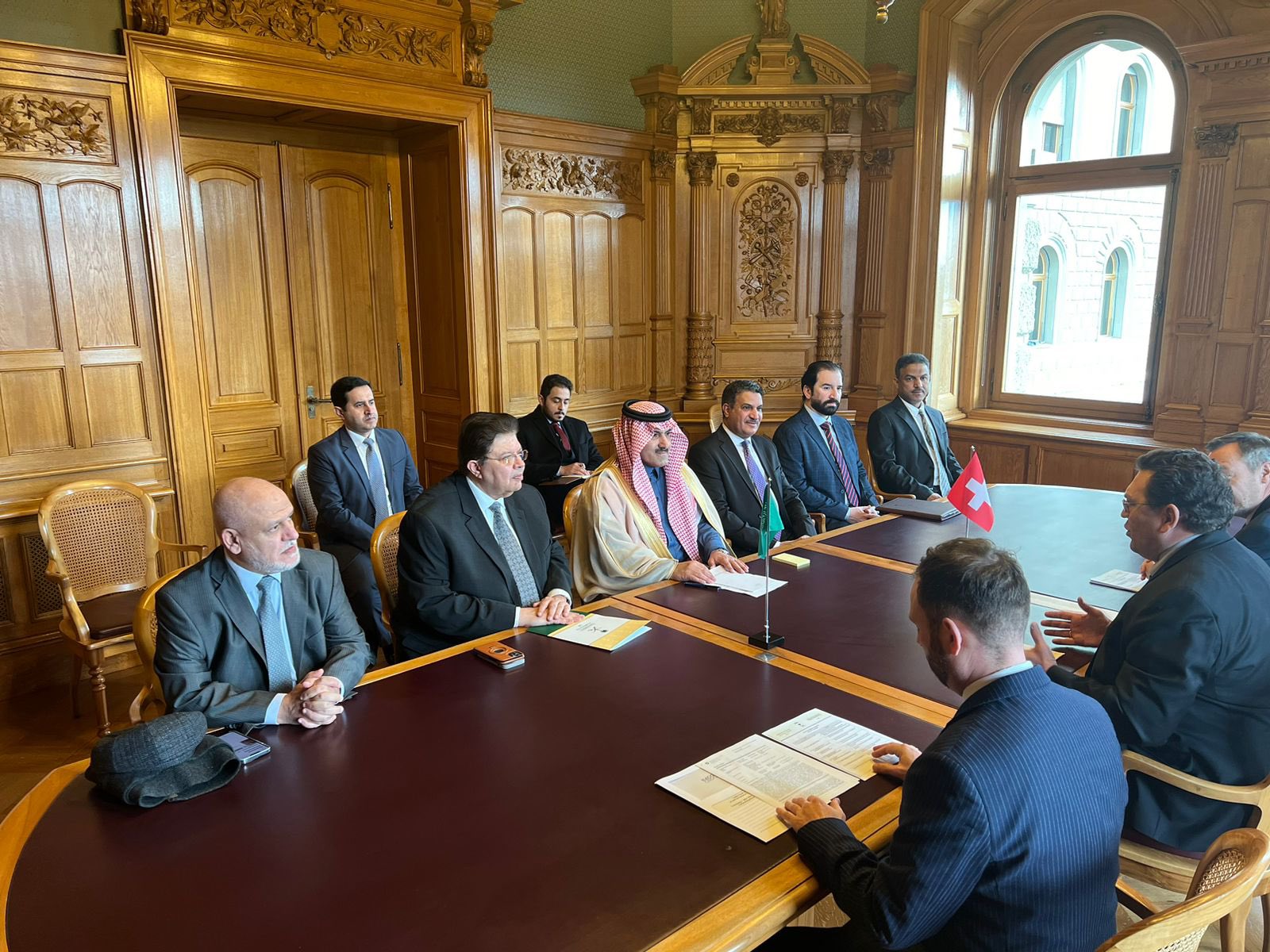 تحرك سعودي لتنفيذ اتفاق السلام والرواتب