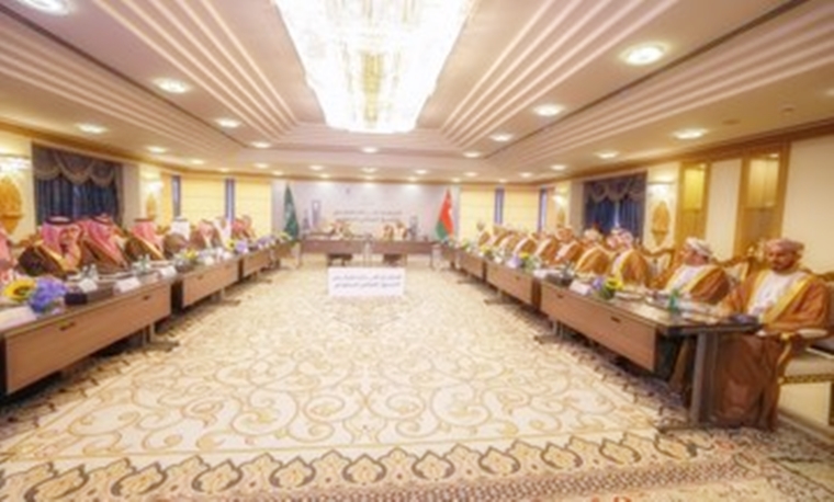 رد سعودي عماني على الامارات