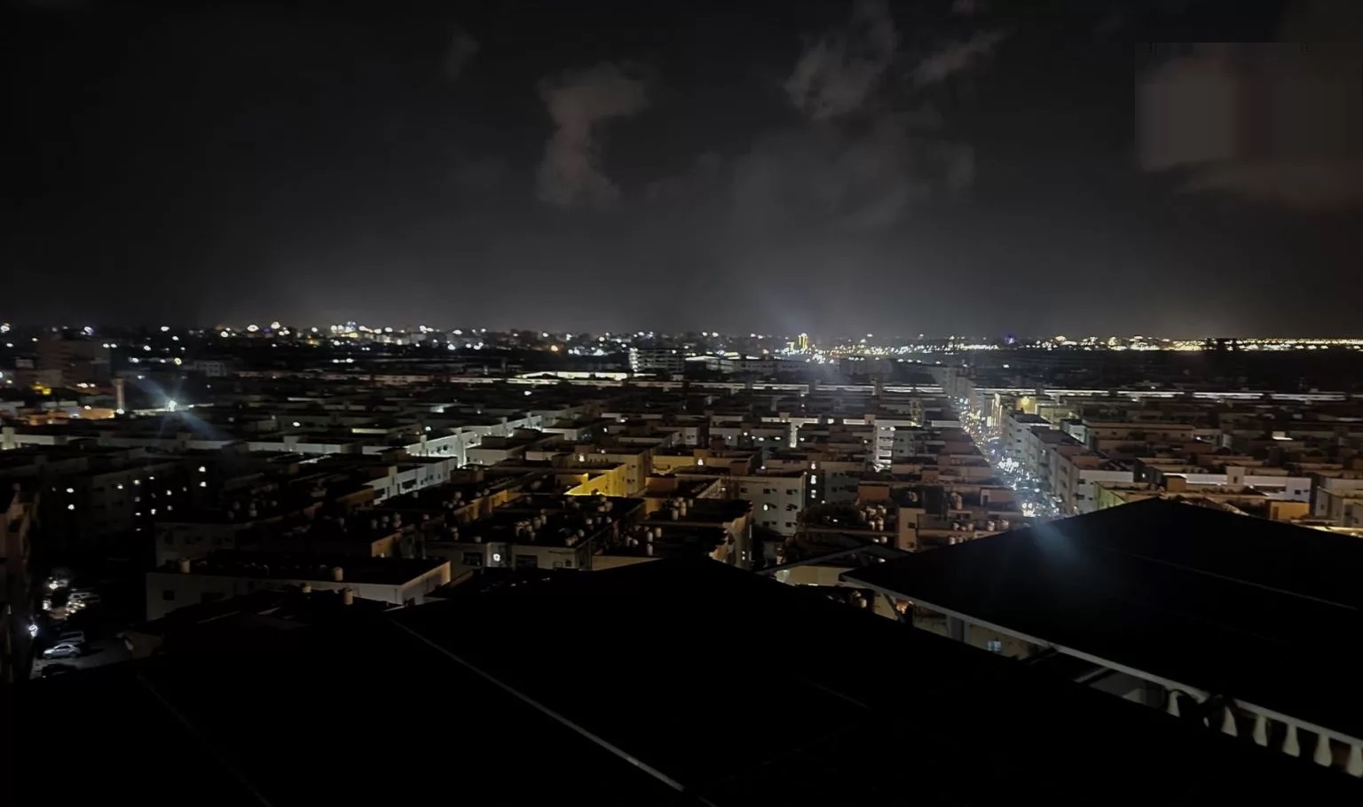 هجوم شرس على الجنوب (صور)