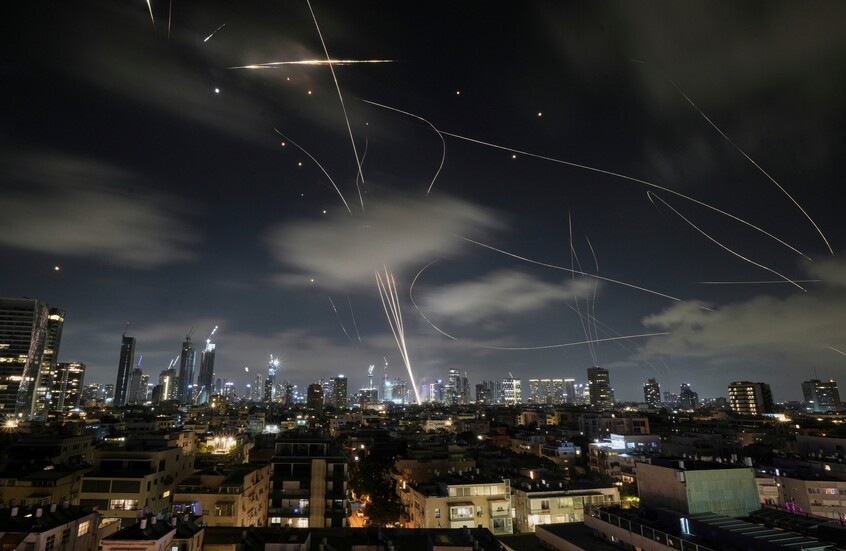 اسلحة جديدة بحرب ايران وامريكا