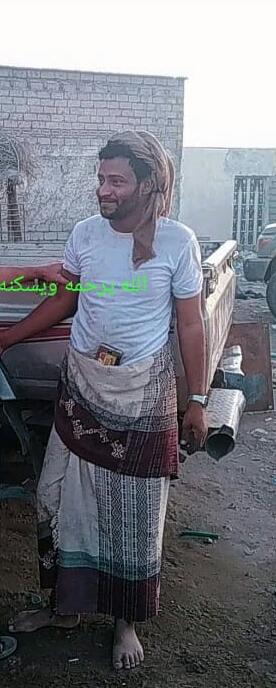 صاروخ حوثي يباغت قوات الساحل ويغتال قائدا (اسم+صورة)