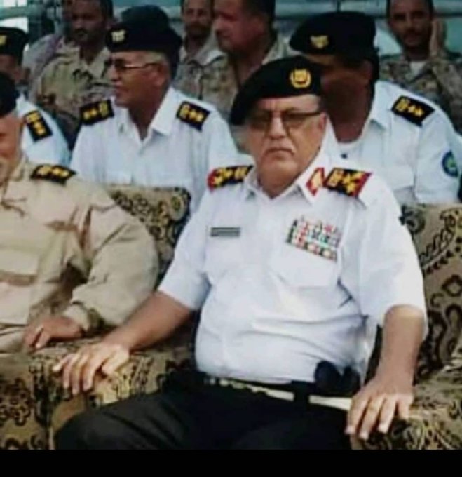 تفجير ارهابي يستهدف قائدا عسكريا رفيعا (اسم+صورة)