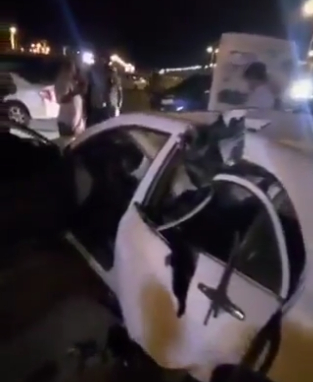 غارة امريكية تغتال قياديا (صور)