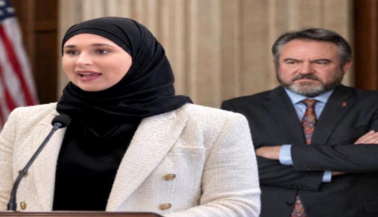 يمنية تخترق سلطات امريكا