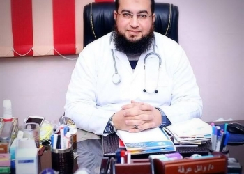 ازمة قلبية تقتل طبيب قلب شهير بمؤتمر للقلب (صور)