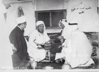 سياسي يسرب أول صورة لزيارة الوفد السعودي صنعاء !
