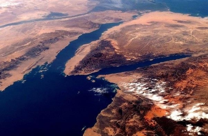 زلزال يضرب مصر ويوقظ سكان القاهرة (صور اولية)