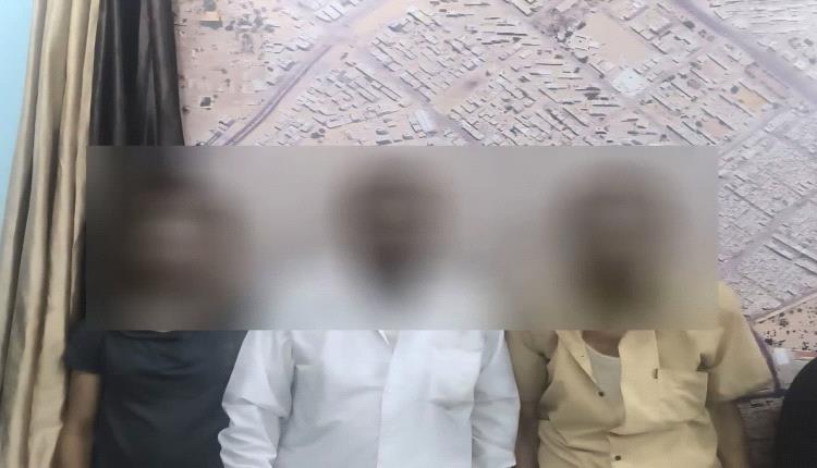 ضبط لصوص محترفين جدا (صور)